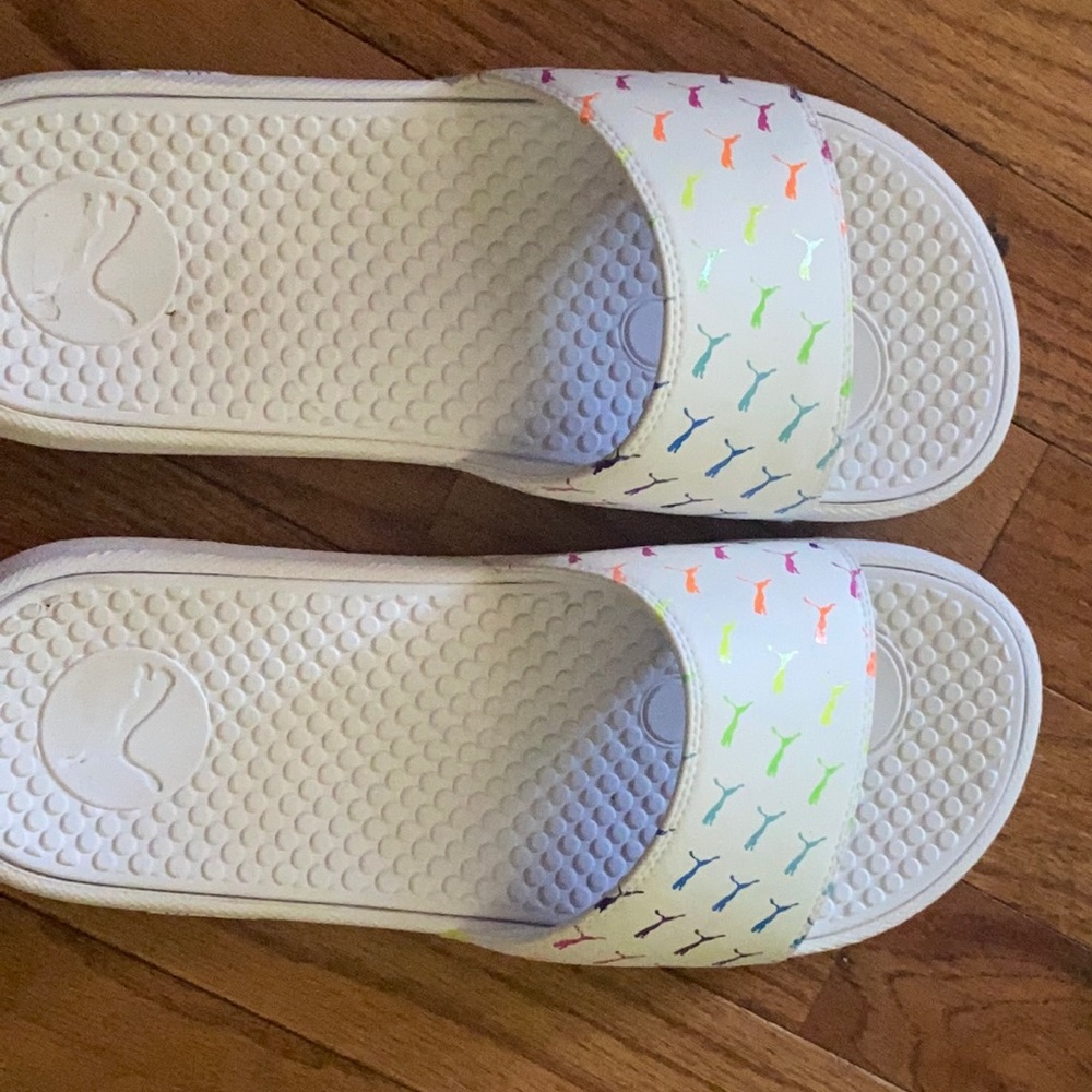 Puma slides